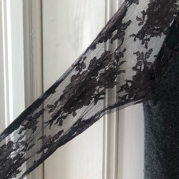 Cashmere Cardigan w/ lace sleeves - Picture 3 of 3